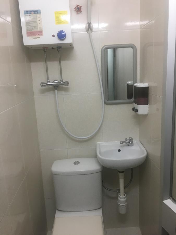 Unique Hostel Хонконг Екстериор снимка